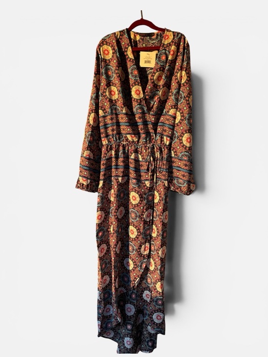 Fraiche By J Dresses & Skirts - Bohemian Floral Print Maxi Dress in Multicolor
